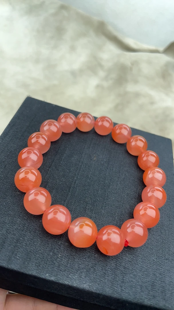 南红单圈手串珠子直径11毫米颗颗精选实物冰红色送人自用推荐