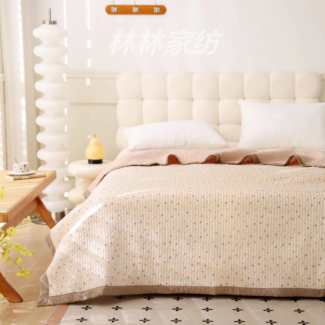 【彩色波点】200*230cm亲肤多功能可爱水洗棉布加厚双面绗缝日用品