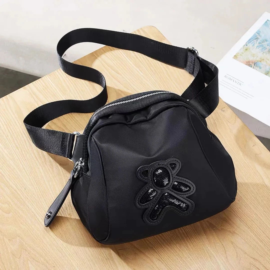 2024女士新款单肩斜挎包女包百搭小熊贝壳包大容量包包