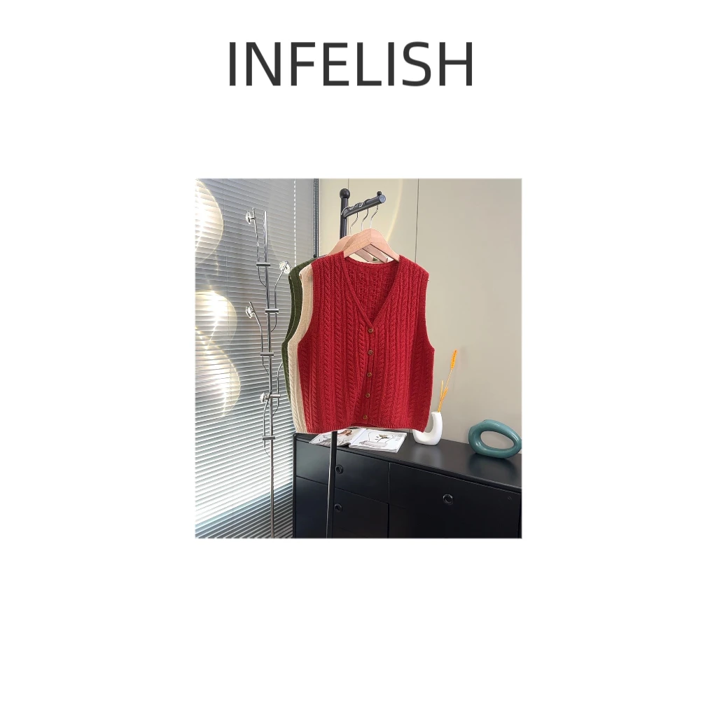 135号【清仓】不退换!“多巴胺马甲”叠穿 绞花美利奴无袖针织背心