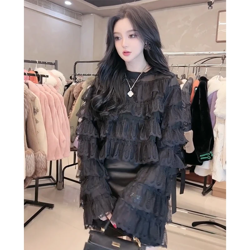 欧洲站2025秋冬新款气质圆领层层木耳边蕾丝衫洋气百搭上衣女