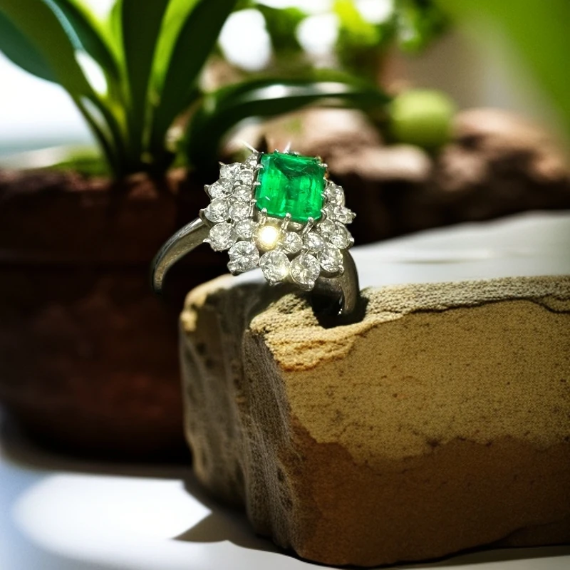 祖母绿戒指彩宝高品质轻奢绿色满绿气质复古绿蛋面