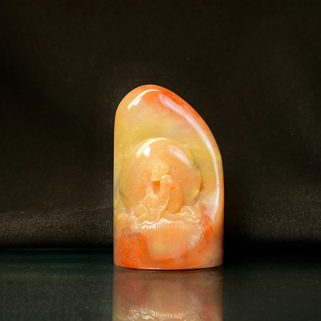 一心印社 篆刻 天然老挝石 达摩雕工 随型章 2.3*4.8*6CM