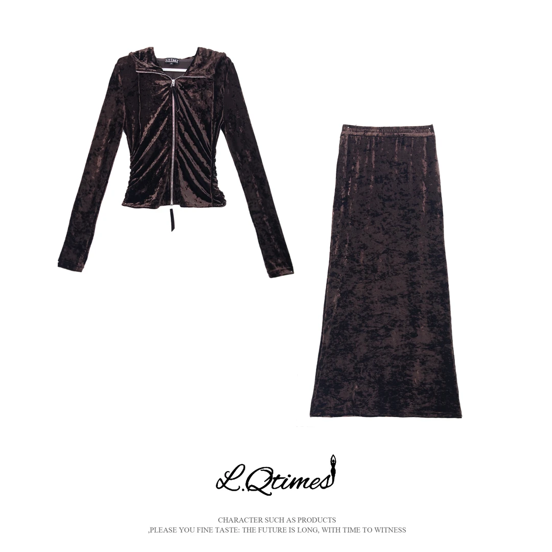 【彤姐】Qtime&高级感时尚亮感丝绒套装显瘦两件套（23494112）