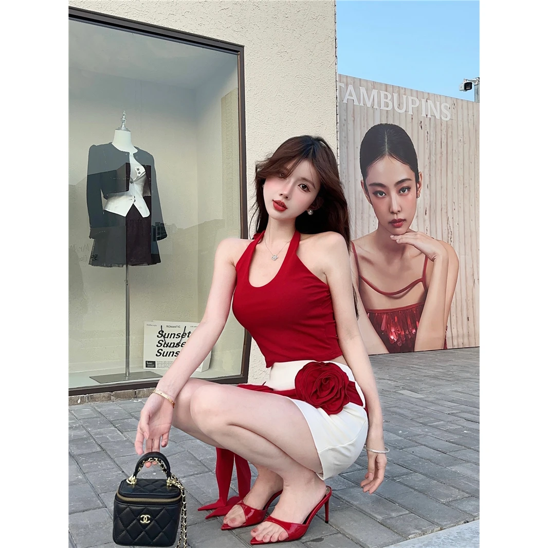 纯欲挂脖吊带小背心夏季套装花朵无袖半身裙甜辣妹修身两件套女装