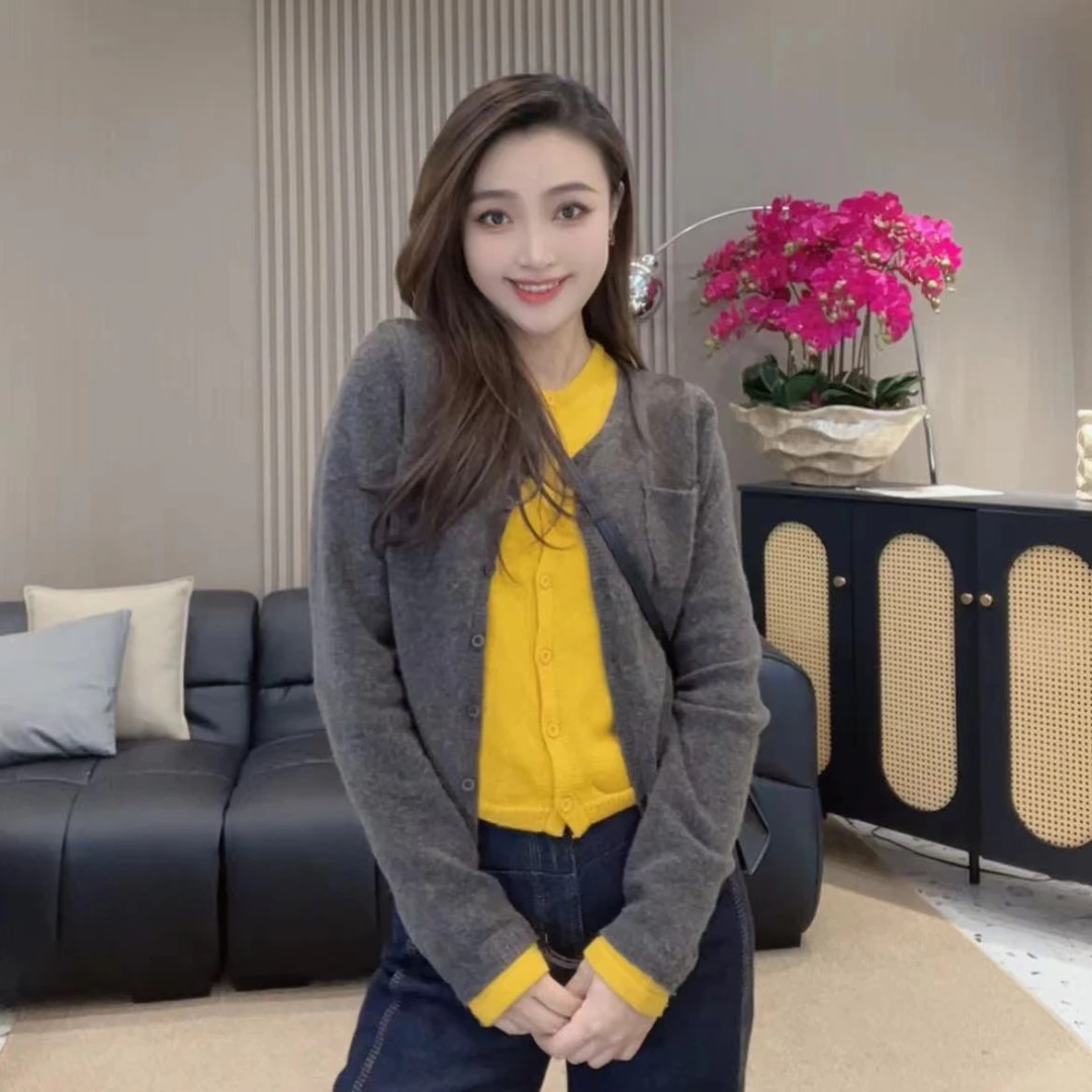 【欧加恋恋】秋季新款显瘦拼色长袖洋气百搭假两件针织J24092211