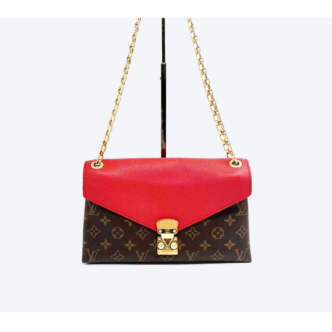 95新 LouisVuitton/路易威登 红色拼老花经典链条信封包翻盖