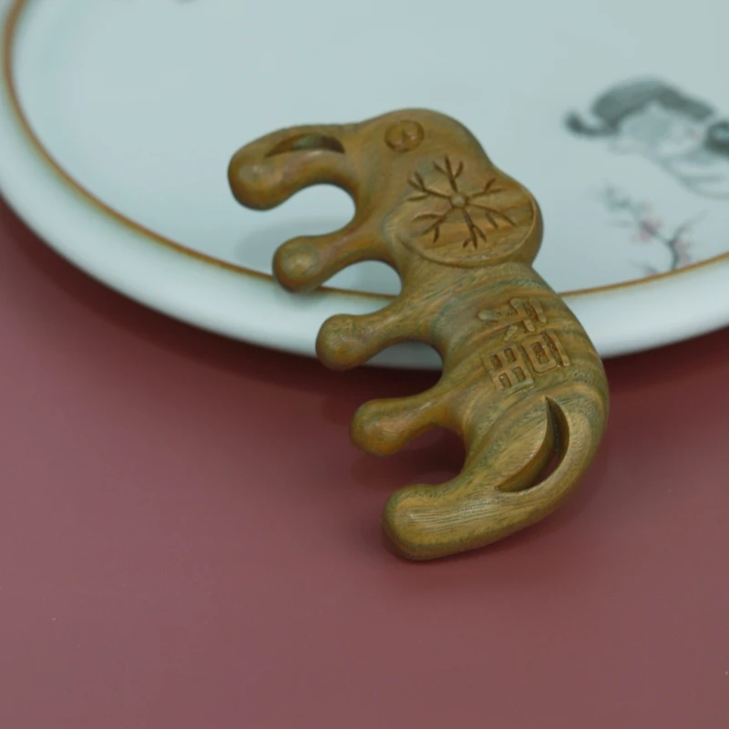 天然花香阿根廷百乐圣檀木小象可爱绿檀大齿梳头皮梳按摩梳子