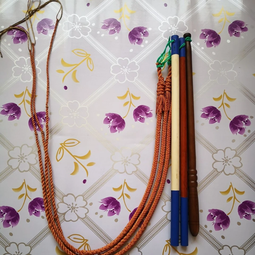 轮胎线放牧鞭子  放牛放羊鞭子  健身鞭子马具马术用品