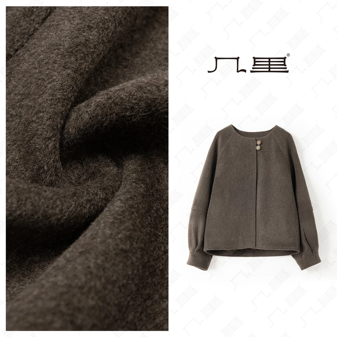 （几里）顷檀-时尚纯色百搭外套 衣长60 胸围112 1100485