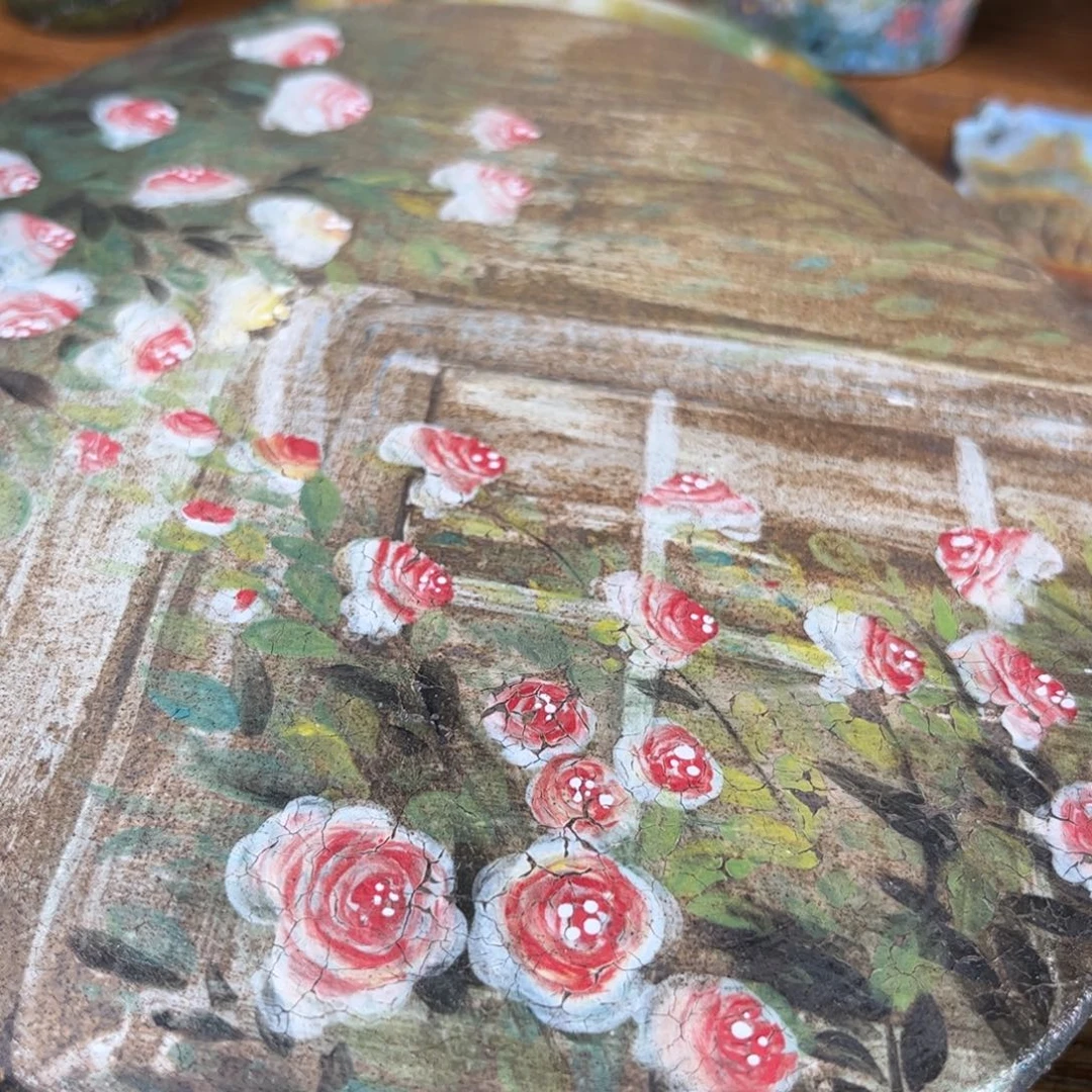 碟N**a釉下五彩斑斓色彩