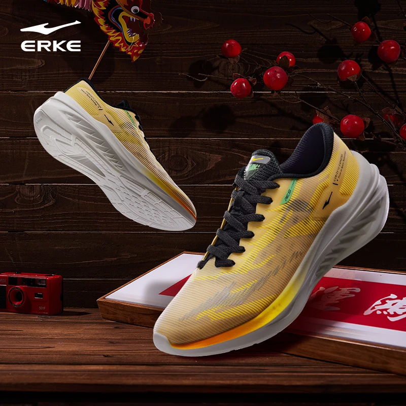 驰骋2.0/鸿星尔克春季男款百搭休闲运动缓震跑鞋51124103040