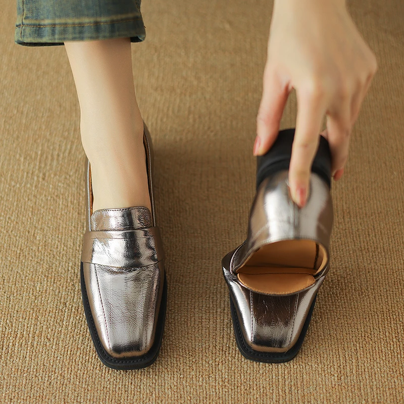 巨好穿乐福鞋女春季英伦风方头中跟粗跟一脚女士复古羊皮中跟乐福