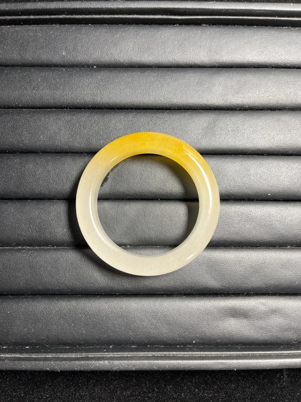 天然黄龙玉手镯，