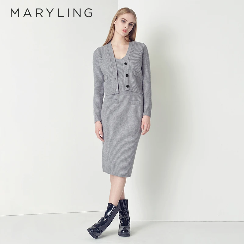 MARYLING玛俪琳秋季时尚百搭烟灰色V领毛织长袖短外套A1CGW08920
