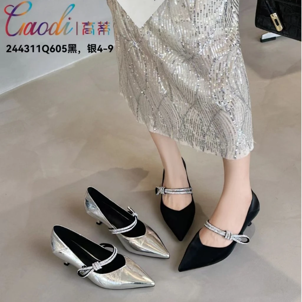 高蒂春季新款羊皮时尚百搭浅口法式公主风低跟女鞋244311Q605