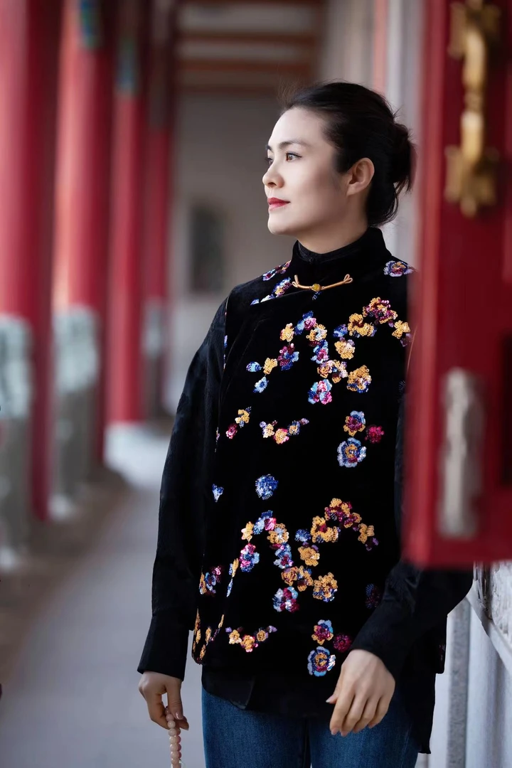 【张羽推荐】设计师品牌JADE玉琼24国风繁华丝绒立体珠片绣花马甲
