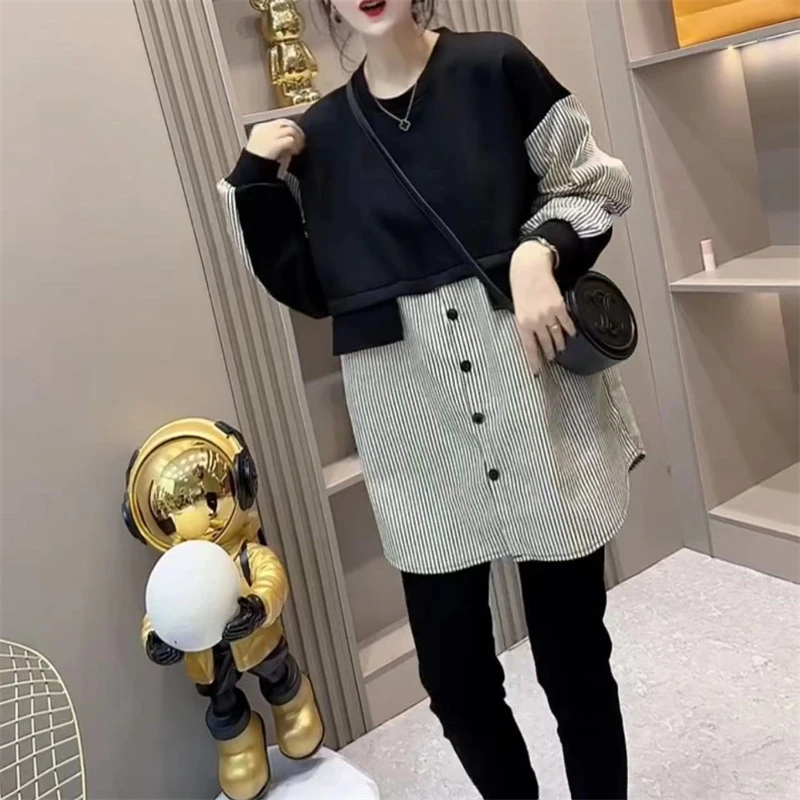 韩版长袖卫衣女春季2025新款百搭设计感假两件中长款条纹衬衫上衣