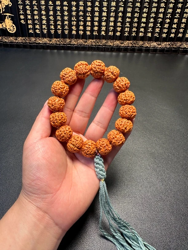 （小精灵蜂王）金刚菩提100号