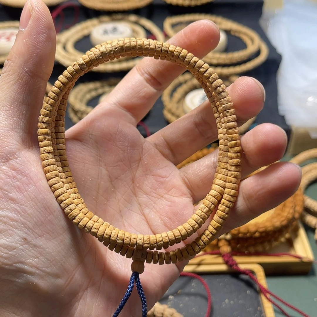【闪购商品】柏香籽/百香籽吊坠何*