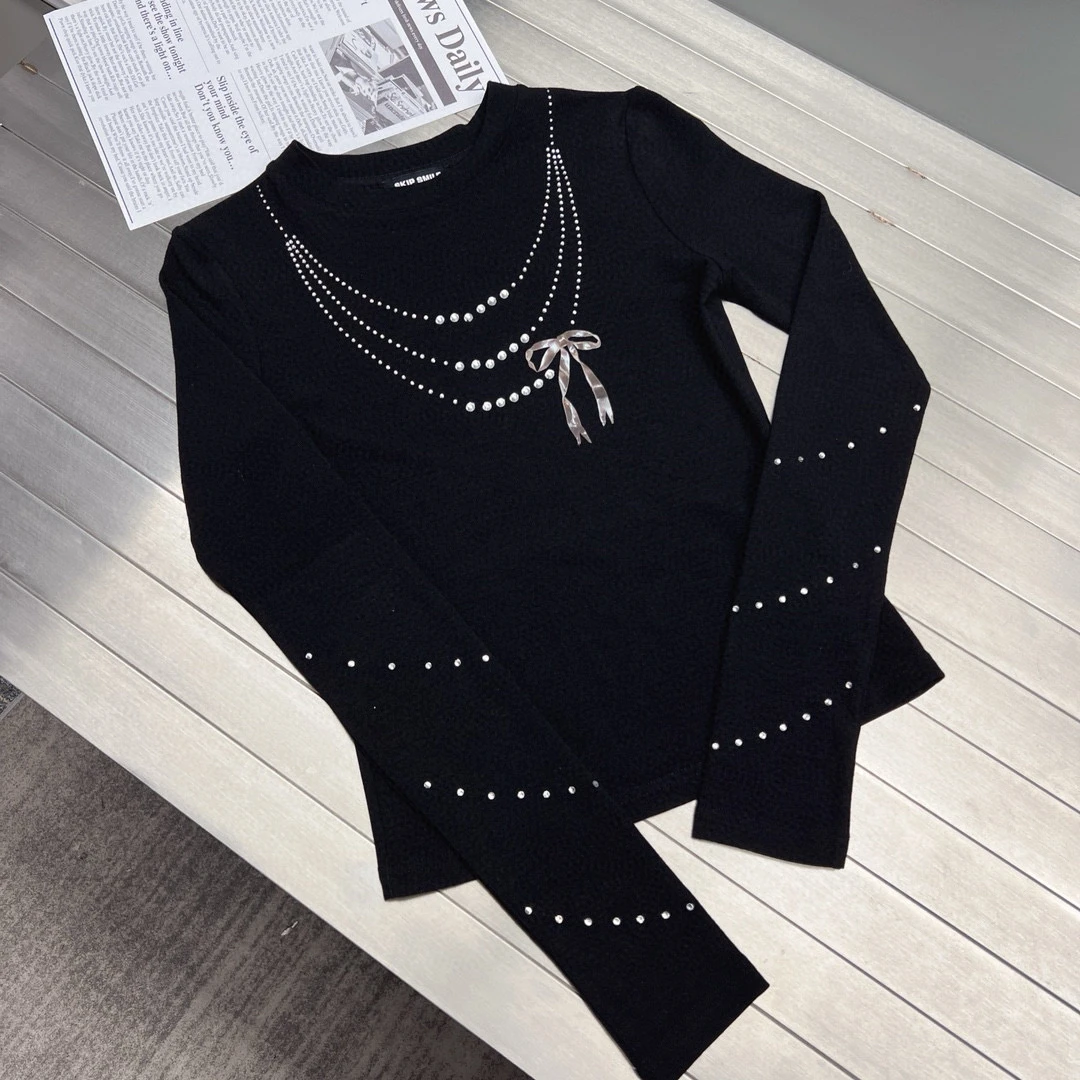 铁铁优选 深圳出品轻奢时尚气质重工长袖镂空设计时尚上衣