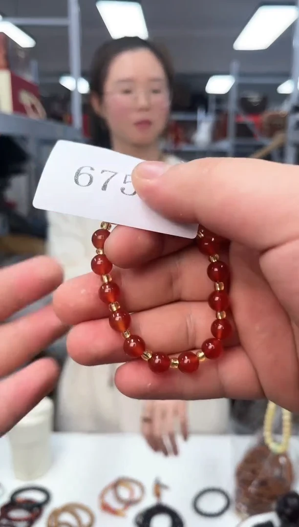 【闪购商品】木头675