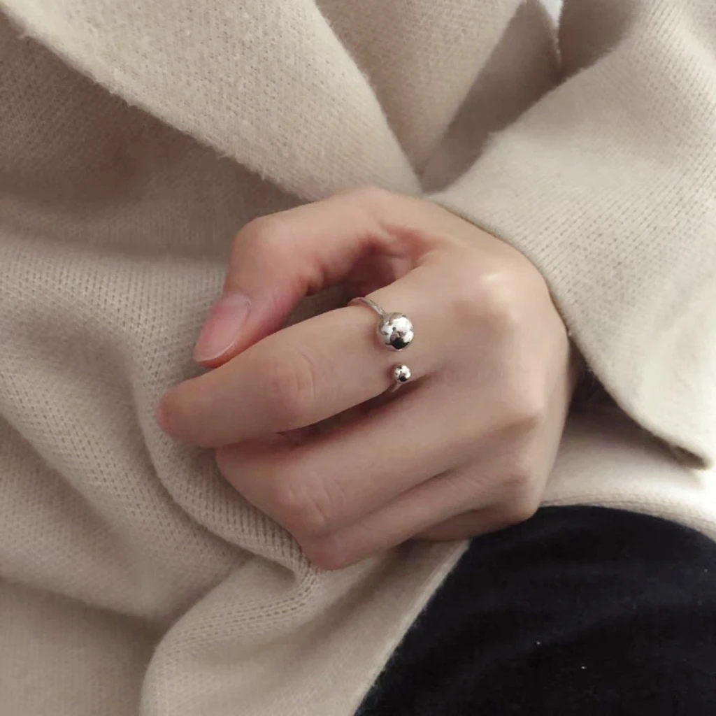 铜合金戒指 ins冷淡风网红食指戒可调节指环女不对称圆珠戒指