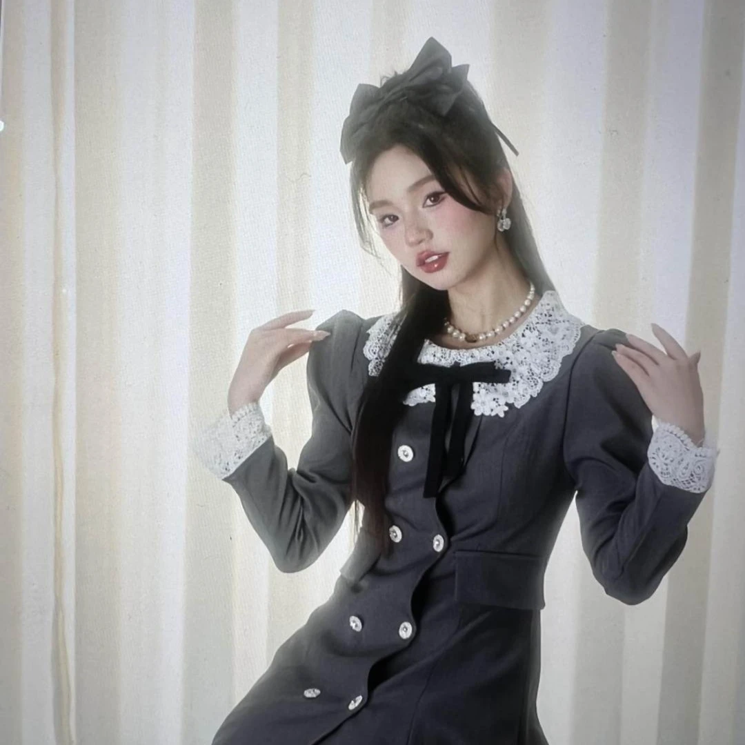 Cloud season拼接蕾丝娃娃领连衣裙CQZ23029