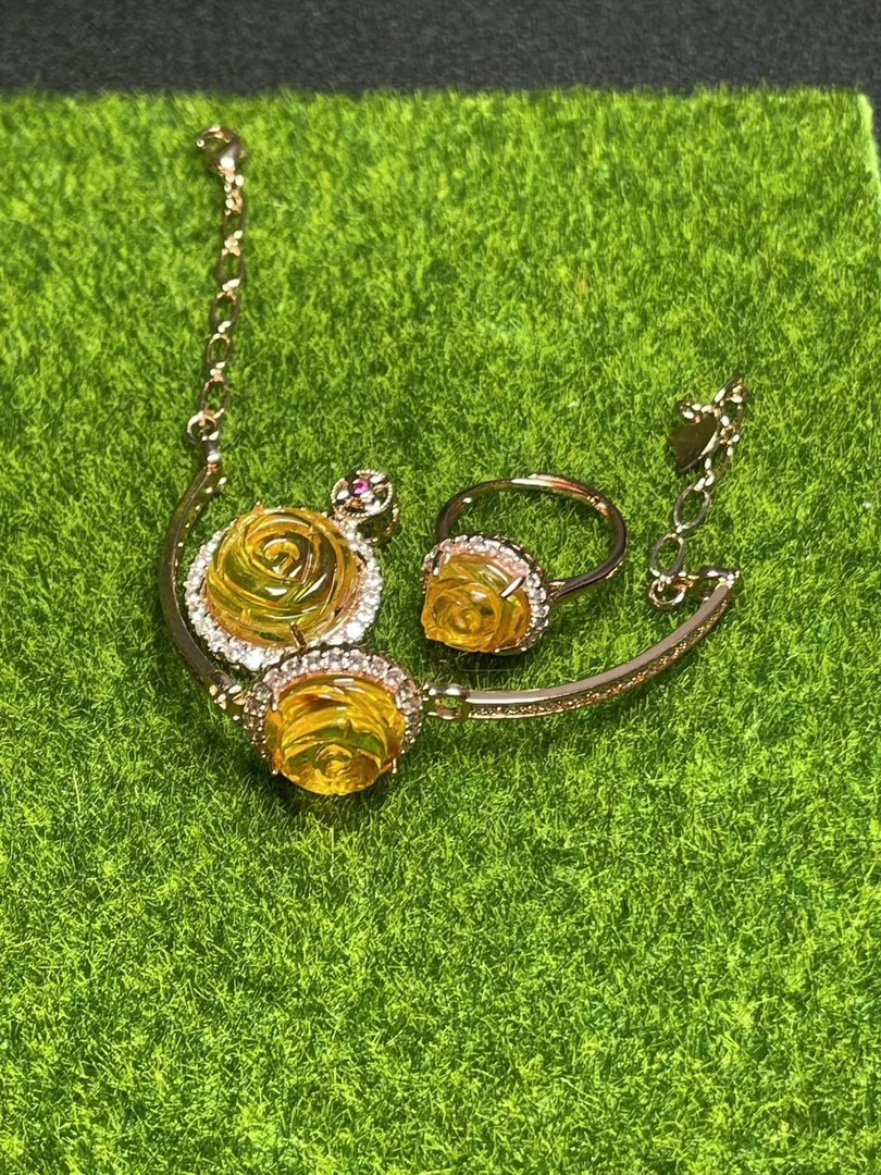 mt2507（玉甲珠宝）金珀琥珀三件套-配链子