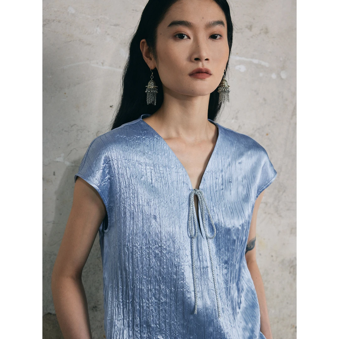 PaleBlueDot蓝点原创设计师新中式醋酸褶皱蓝色短袖衬衣
