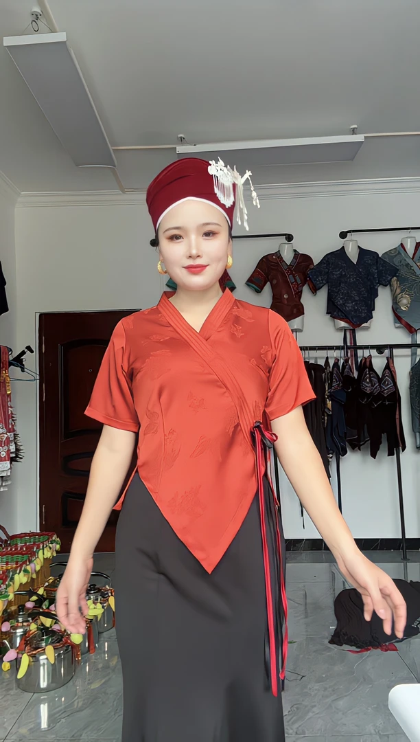 新款苗族服饰绸缎修身显瘦百搭橘色上衣