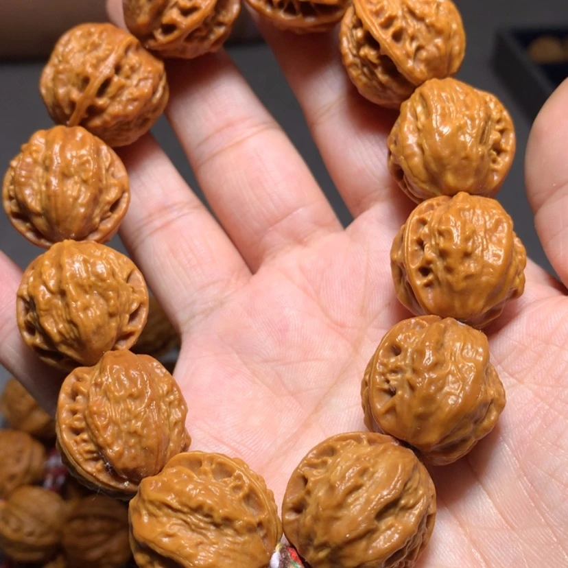 【闪购商品】文玩核桃手串4013