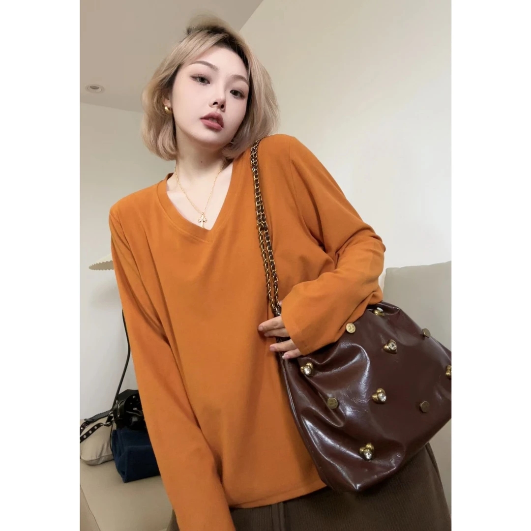 【瘦瘦】大码V领纯色正肩打底衫绒感棉套头长袖上衣宽松简约S0281