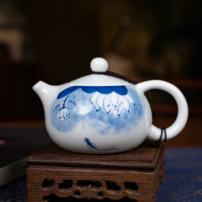 【墨舍好物】粉青兰荷小鱼西施壶 手绘陶瓷家用茶器茶具茶壶（th701）