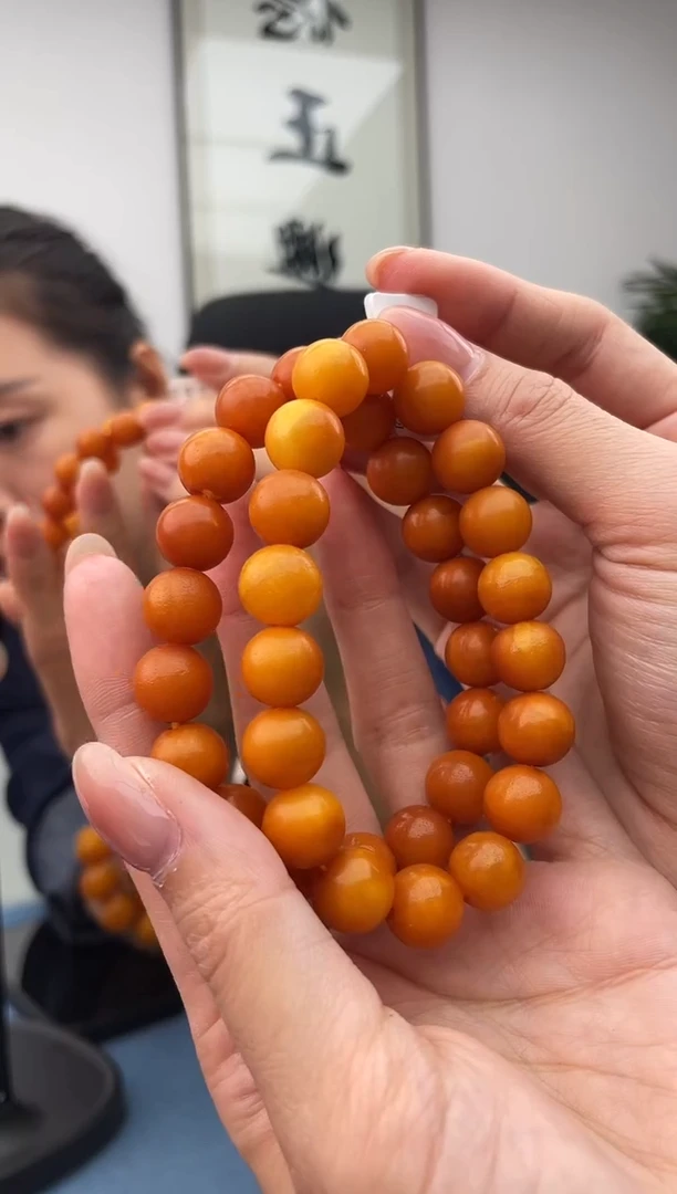 【闪购商品】蜜蜡珠宝奇石未镶嵌假一罚十,多样性发一件013.11