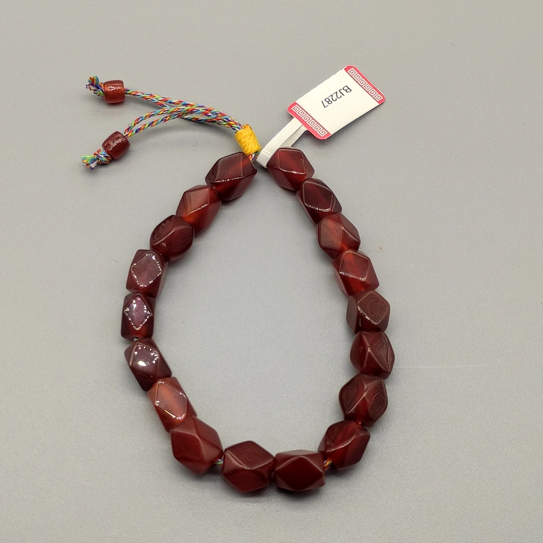 BJ2287 清代 高油 多棱玛瑙手串