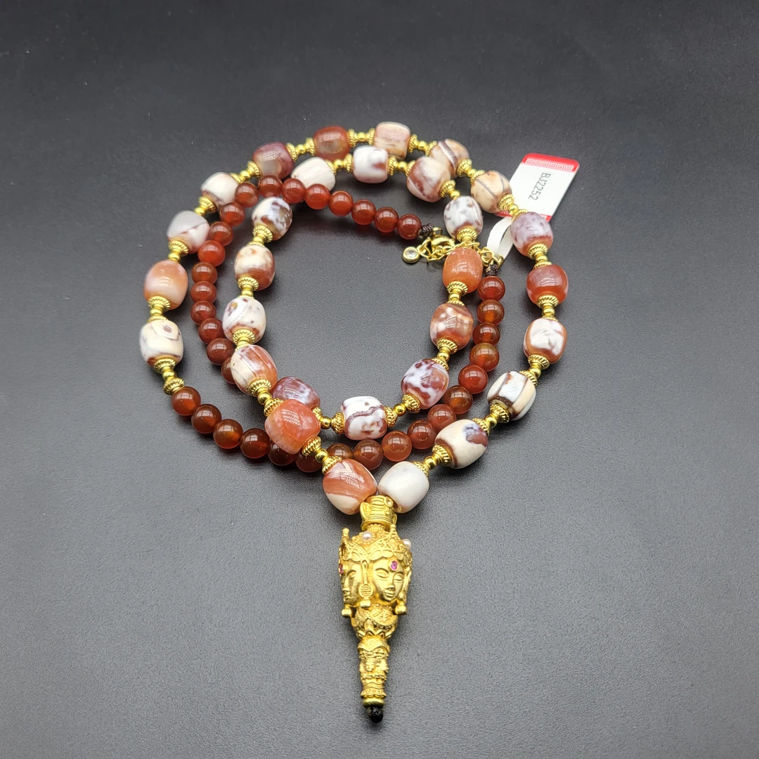 BJ2252 清代 奶皮桶珠玛瑙 四面如意佛 脖挂