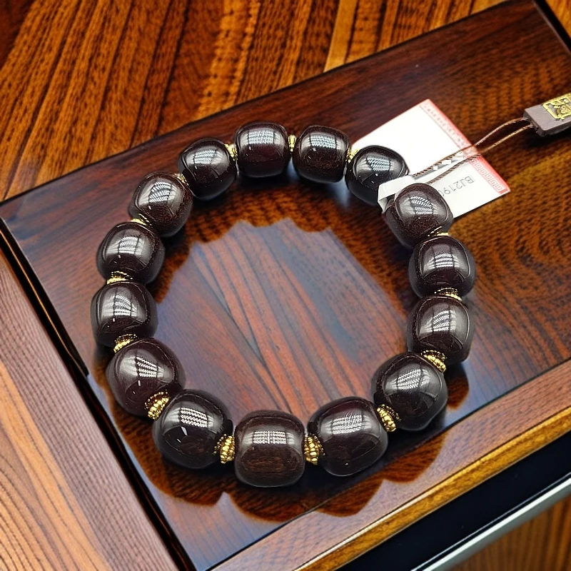 清代高油酒红色老型桶珠玛瑙手串 BJ2190