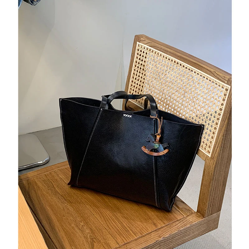 吕小布 |手工植鞣牛皮 黑色老钱感大容量手提单肩托特包包女0192