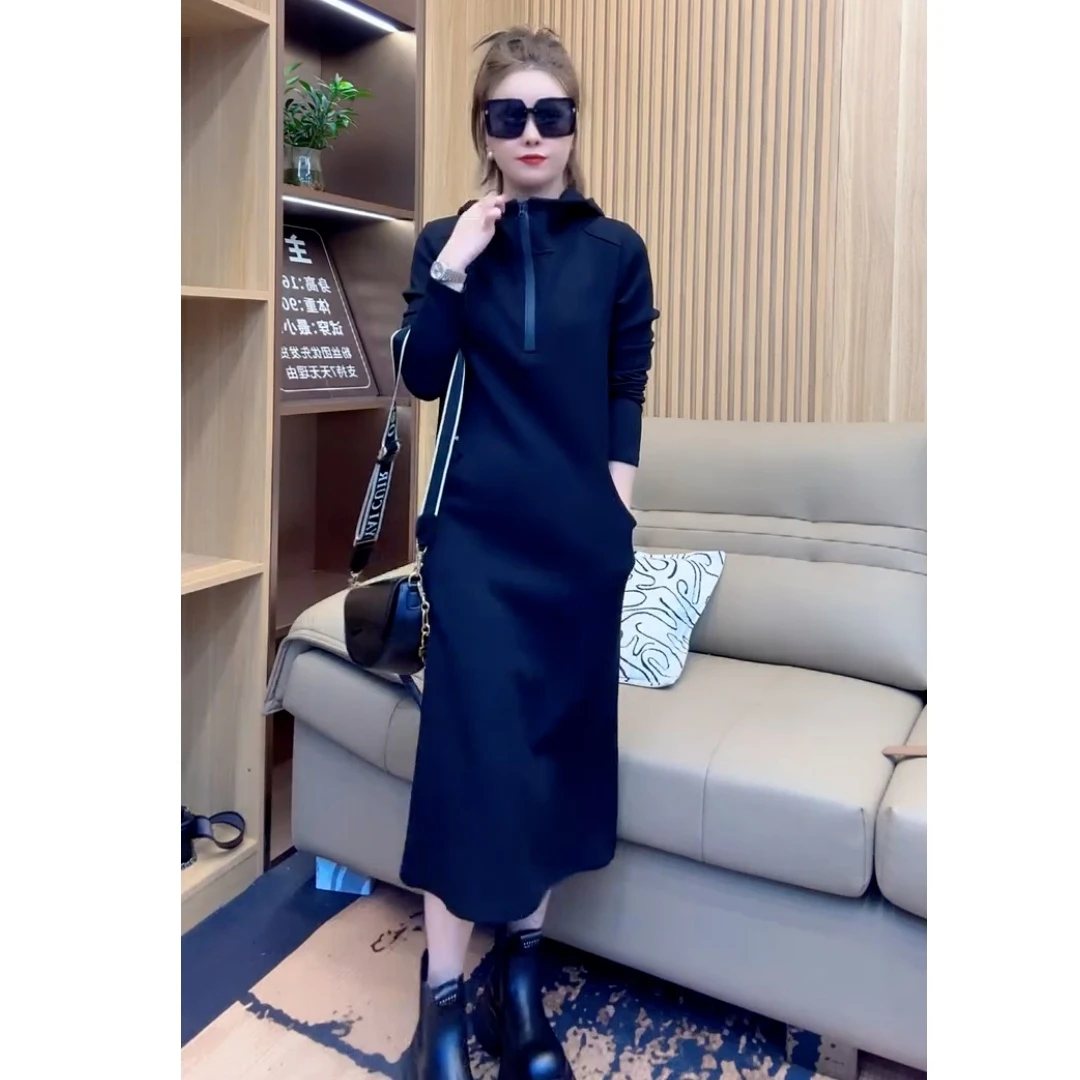 欧货连衣裙女秋季连帽长袖拉链半开领收腰显瘦设计感过膝卫衣长裙