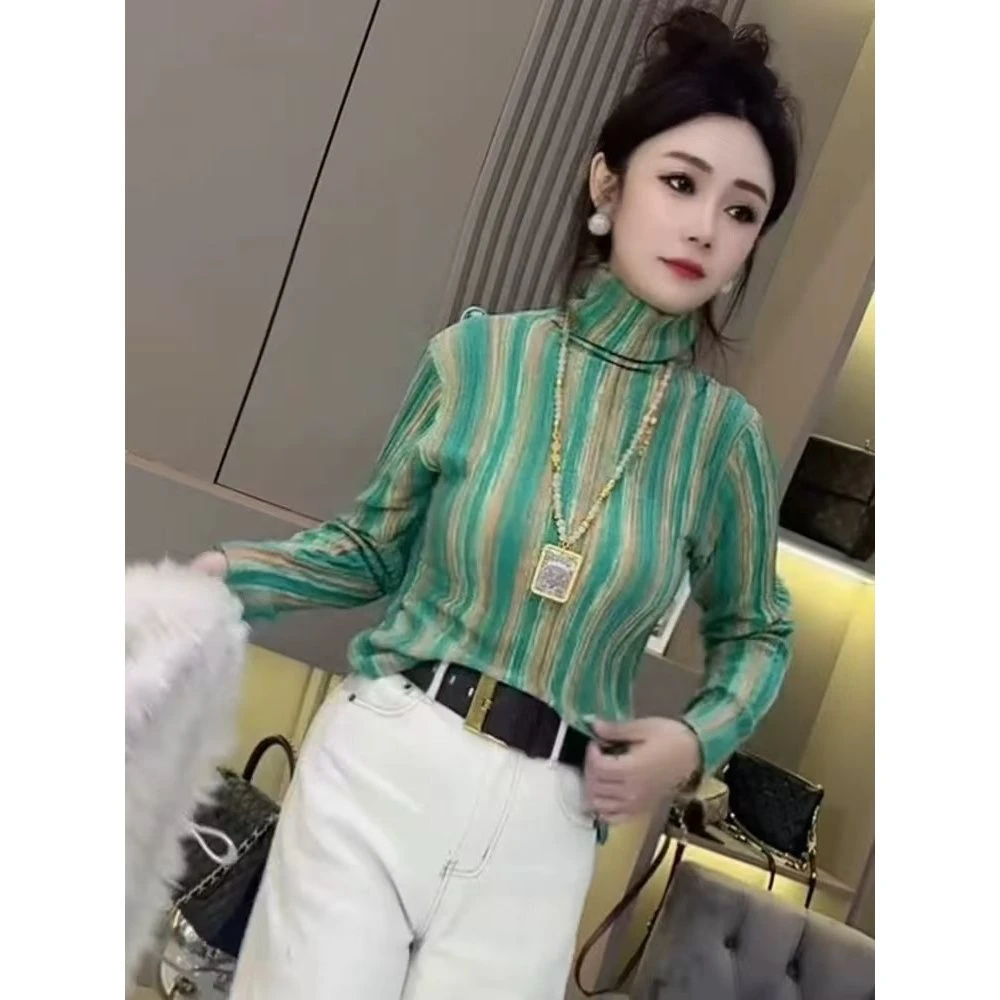 冬季新款流行时尚设计感高领绿色长袖条纹打底衫修身显瘦女装上衣