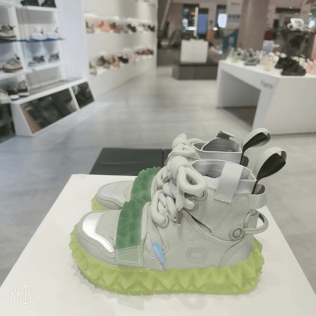 T23340108OETZI冰人奥兹高帮帆布鞋冰山果冻丑萌鞋2023秋冬新款