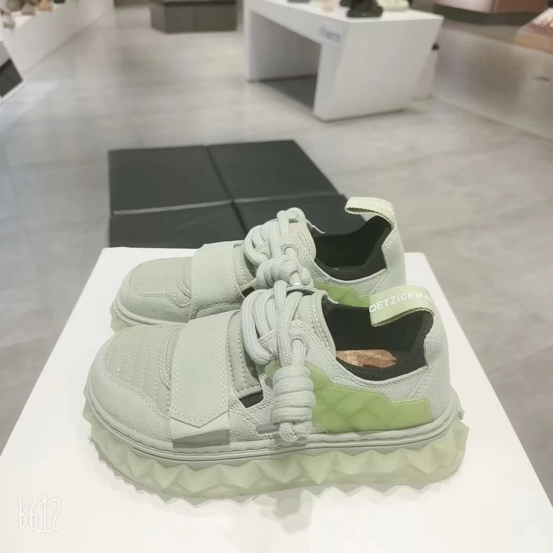 T23341010OETZI冰人奥兹2023秋冬新品低帮女鞋厚底果冻丑萌鞋男