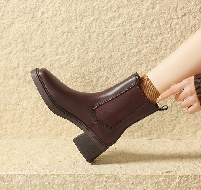 C1304  棕色  秋冬粗跟厚底圆头系带舒适短靴 烟筒靴