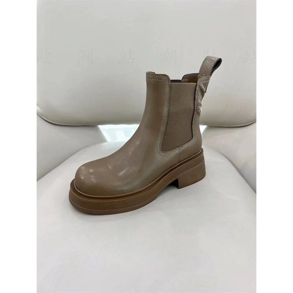 CL6231 卡其色 高端胎牛粗跟圆头短靴烟管靴子 女士马丁靴