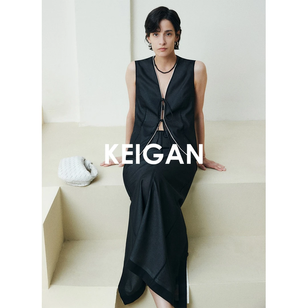 开间/chao轻薄凉感高支强捻烧毛棉新中式双系带V领撞色马甲长半裙