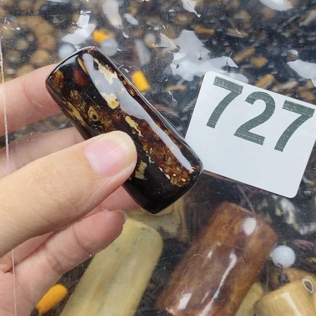 【闪购商品】柳柳木根雕随行727