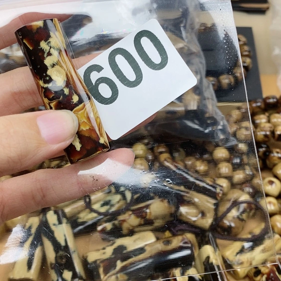 【闪购商品】柳柳木根雕随行600