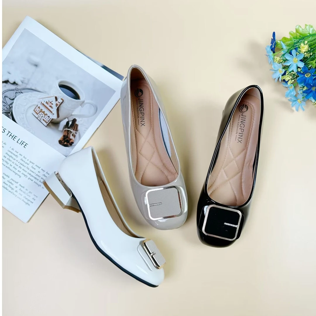 2025夏季圆头浅口单鞋女粗跟舒适软底中年妈妈皮鞋气质百搭工作鞋