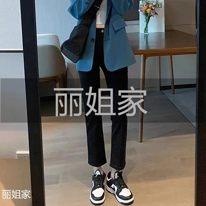 春夏修身显瘦百搭设计款高腰弹力直简洋气韩版休闲牛仔直筒裤女W